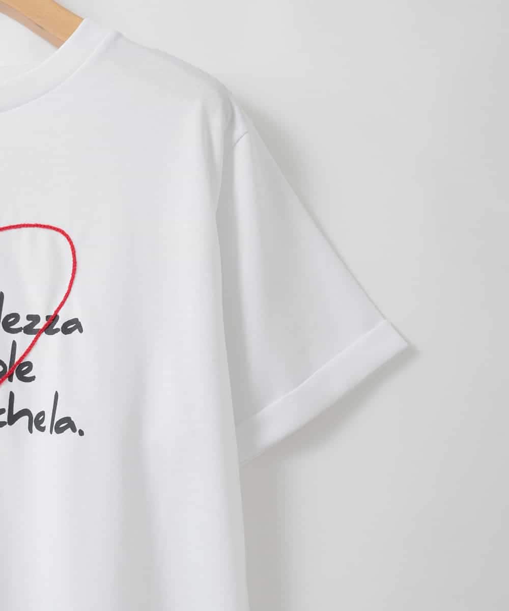 ZMKGE39090 al'aise modulation(アレーズモジュレーション) ロゴステッチデザインTシャツ ホワイト