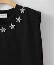 ZMKGE42110 al'aise modulation(アレーズモジュレーション) ビジューアクセントノースリーブカットソー ブラック