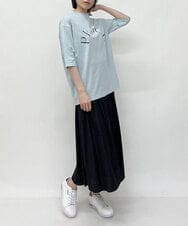 ZMKGT18099 al'aise modulation(アレーズモジュレーション) 【日本製】ボトルネックラウンドロゴ Tシャツ ライトブルー