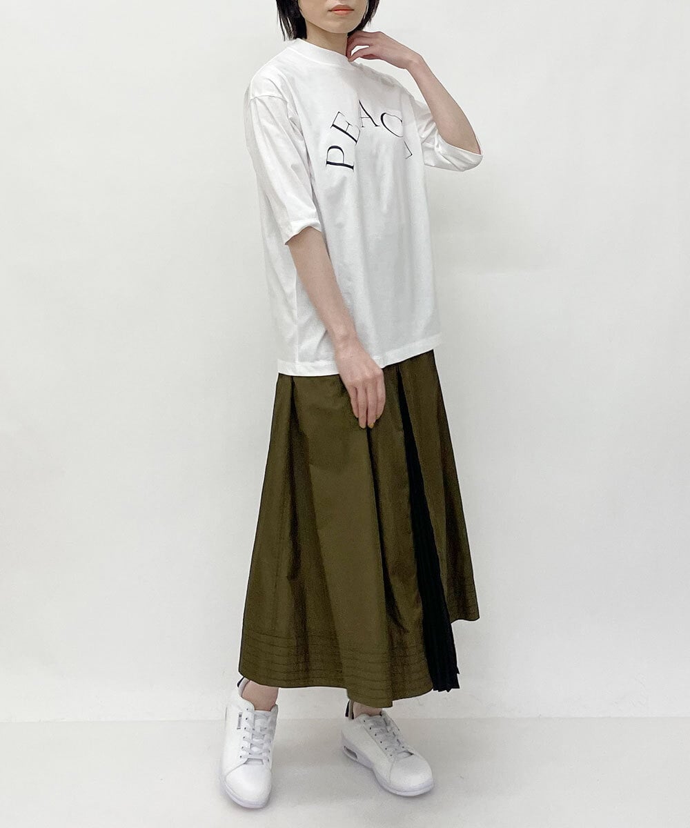 ZMKGT18099 al'aise modulation(アレーズモジュレーション) 【日本製】ボトルネックラウンドロゴ Tシャツ ホワイト