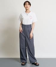ZMKHW55080 al'aise modulation(アレーズモジュレーション) ハートロゴ刺繍Tシャツ レッド