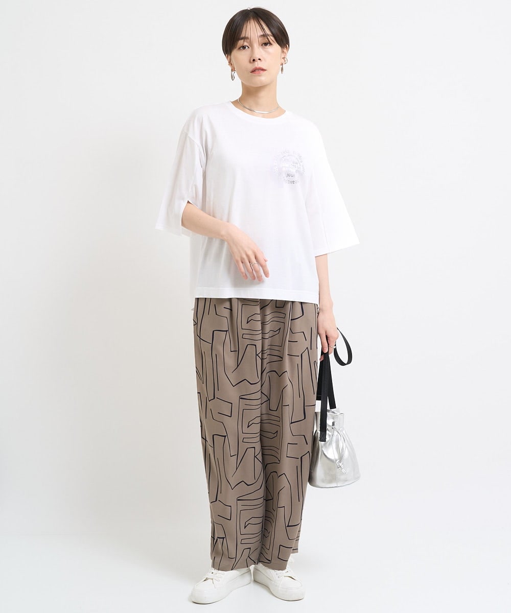 ZMKHW67079 al'aise modulation(アレーズモジュレーション) 袖スリットロゴTシャツ ホワイト