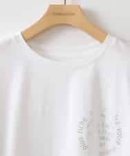 ZMKHW67079 al'aise modulation(アレーズモジュレーション) 袖スリットロゴTシャツ ホワイト