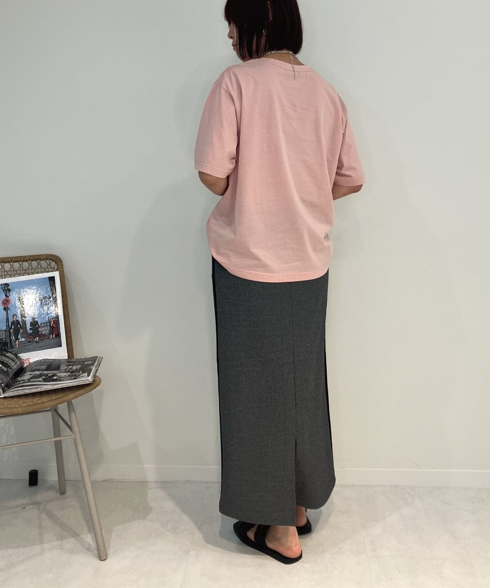 ZMKIB72079 al'aise modulation(アレーズモジュレーション) 【接触冷感】メッセージ箔プリントTシャツ ピンク