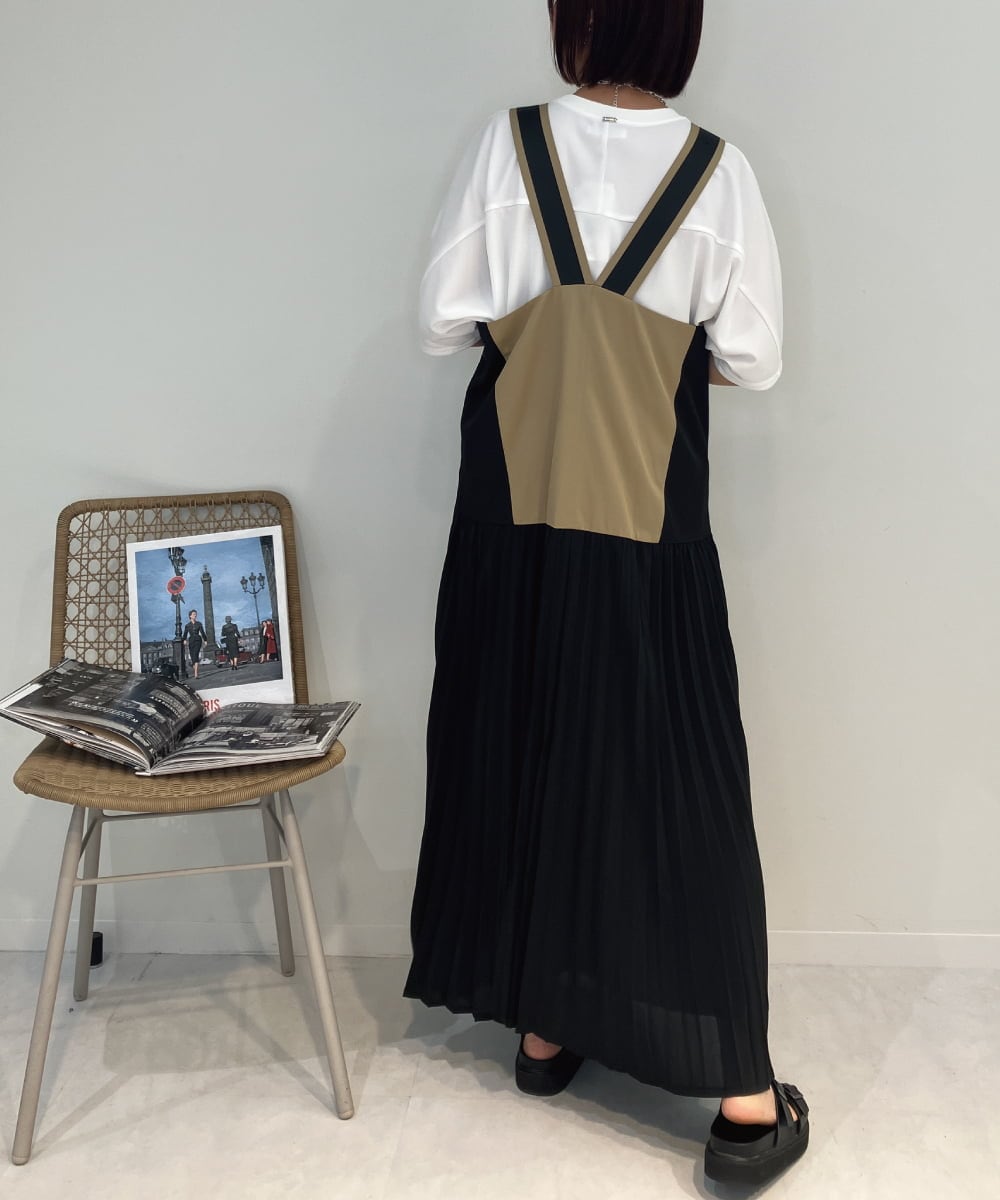 ZMKJB11080 al'aise modulation(アレーズモジュレーション) フロントロゴドルマンシルエットTシャツ ホワイト