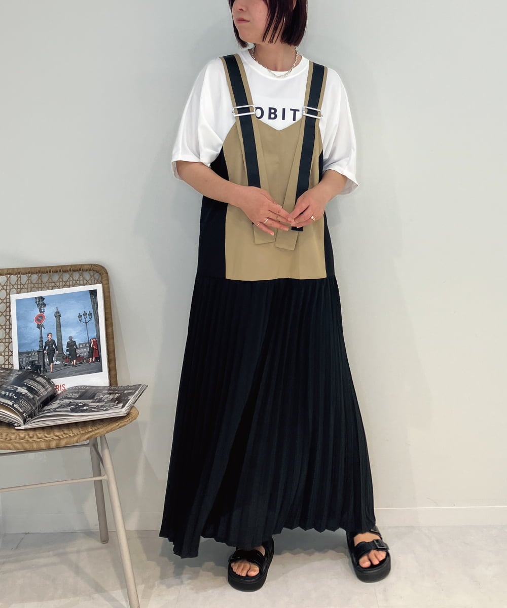 ZMKJB11080 al'aise modulation(アレーズモジュレーション) フロントロゴドルマンシルエットTシャツ ホワイト