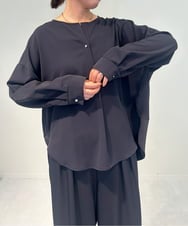 ZMKJB20090 al'aise modulation(アレーズモジュレーション) 【セットアップ対応・洗える】ドロップショルダースリットネックカットソー ネイビー