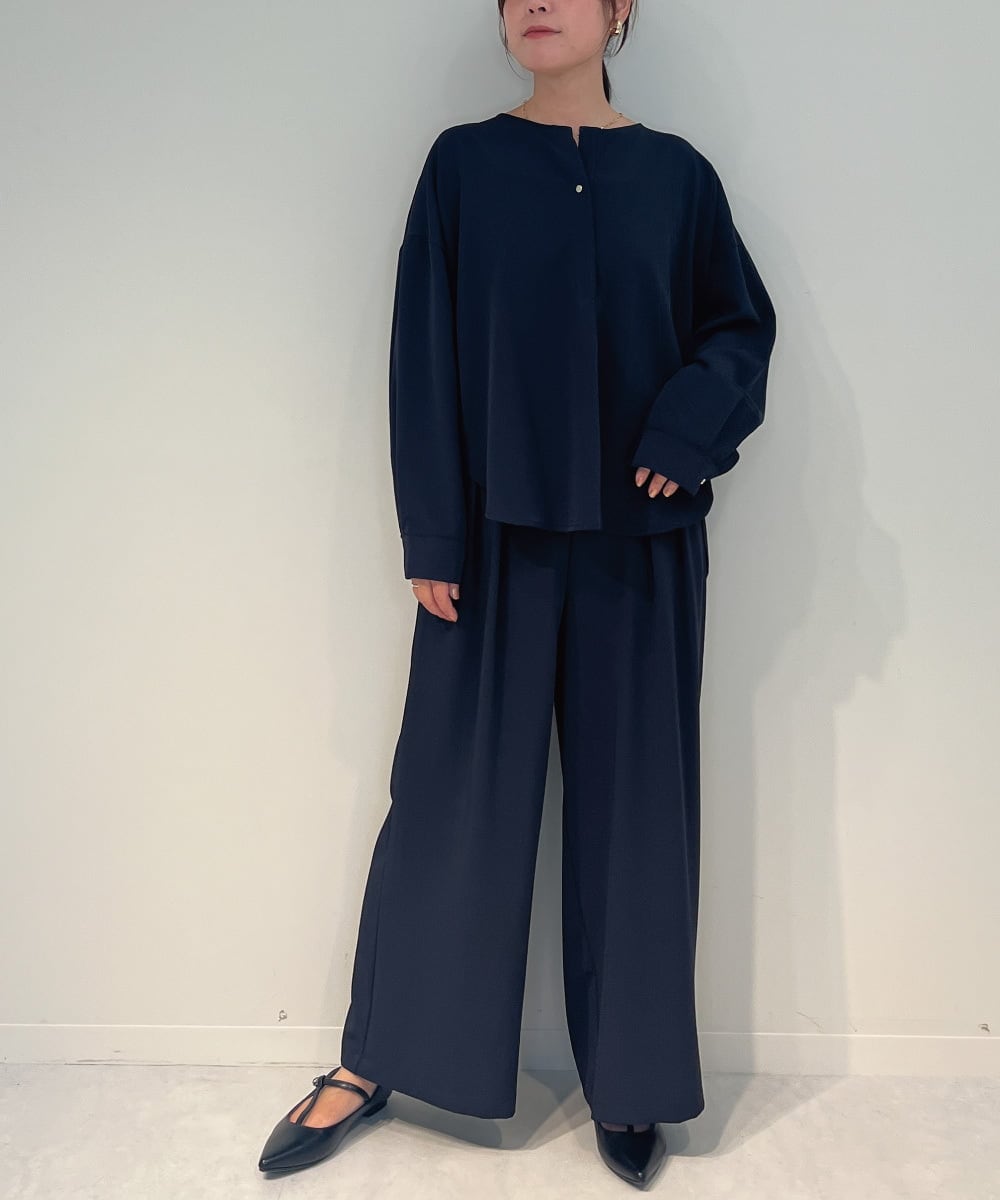 ZMKJB20090 al'aise modulation(アレーズモジュレーション) 【セットアップ対応・洗える】ドロップショルダースリットネックカットソー ネイビー