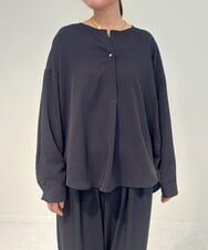 ZMKJB20090 al'aise modulation(アレーズモジュレーション) 【セットアップ対応・洗える】ドロップショルダースリットネックカットソー ネイビー