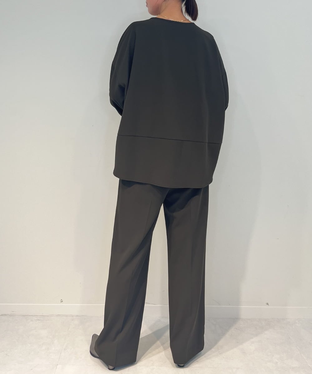 ZMKJB20090 al'aise modulation(アレーズモジュレーション) 【セットアップ対応・洗える】ドロップショルダースリットネックカットソー ブラウン