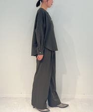 ZMKJB20090 al'aise modulation(アレーズモジュレーション) 【セットアップ対応・洗える】ドロップショルダースリットネックカットソー ブラウン