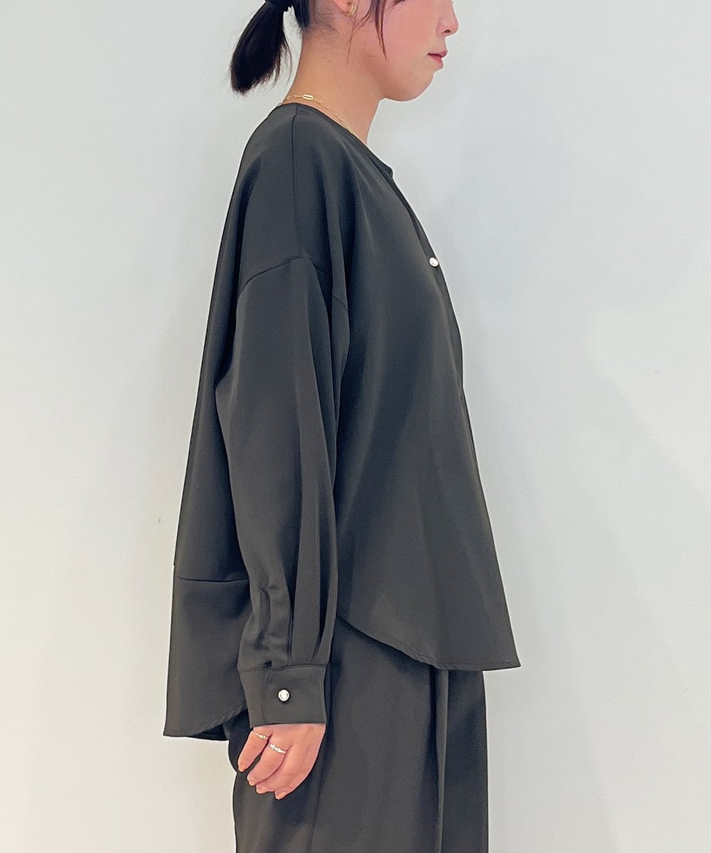 ZMKJB20090 al'aise modulation(アレーズモジュレーション) 【セットアップ対応・洗える】ドロップショルダースリットネックカットソー ブラウン