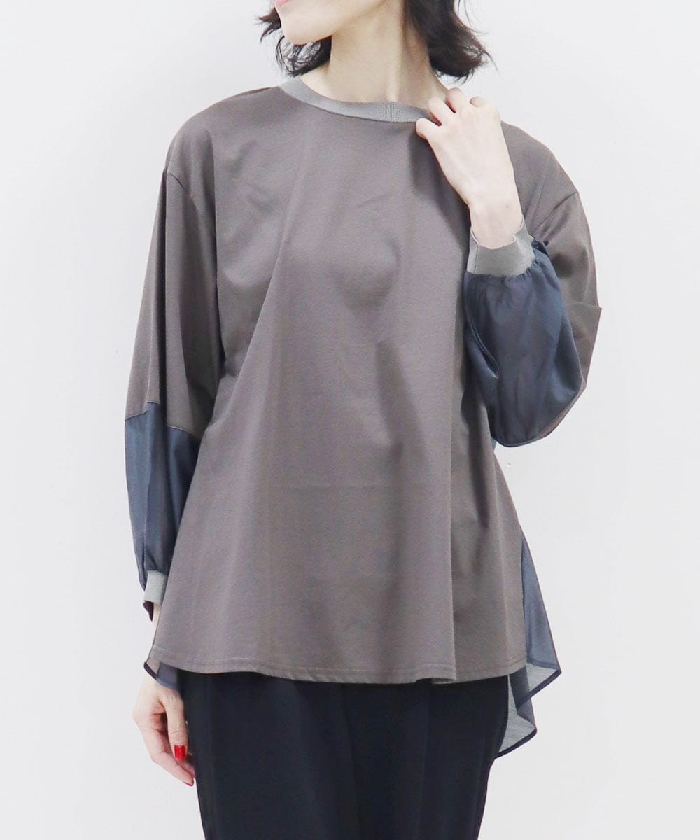 ZMKJQ01098 al'aise modulation(アレーズモジュレーション) 切り替えバックフリルプルオーバー ダークグレー