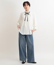 ZMLAB42145 al'aise modulation(アレーズモジュレーション)  タックワイドデニムパンツ ブルー