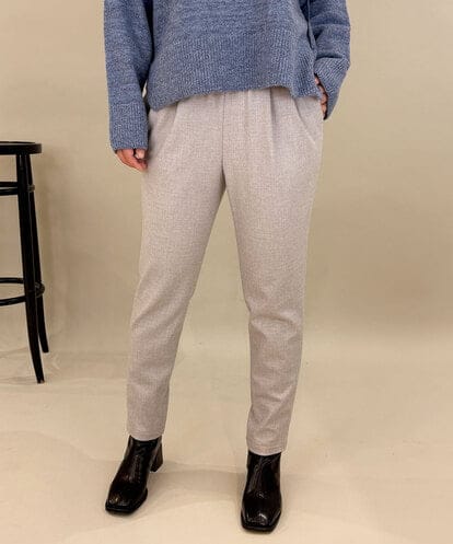 ZMLAE21130 al'aise modulation ウールライクツイルテーパードパンツ