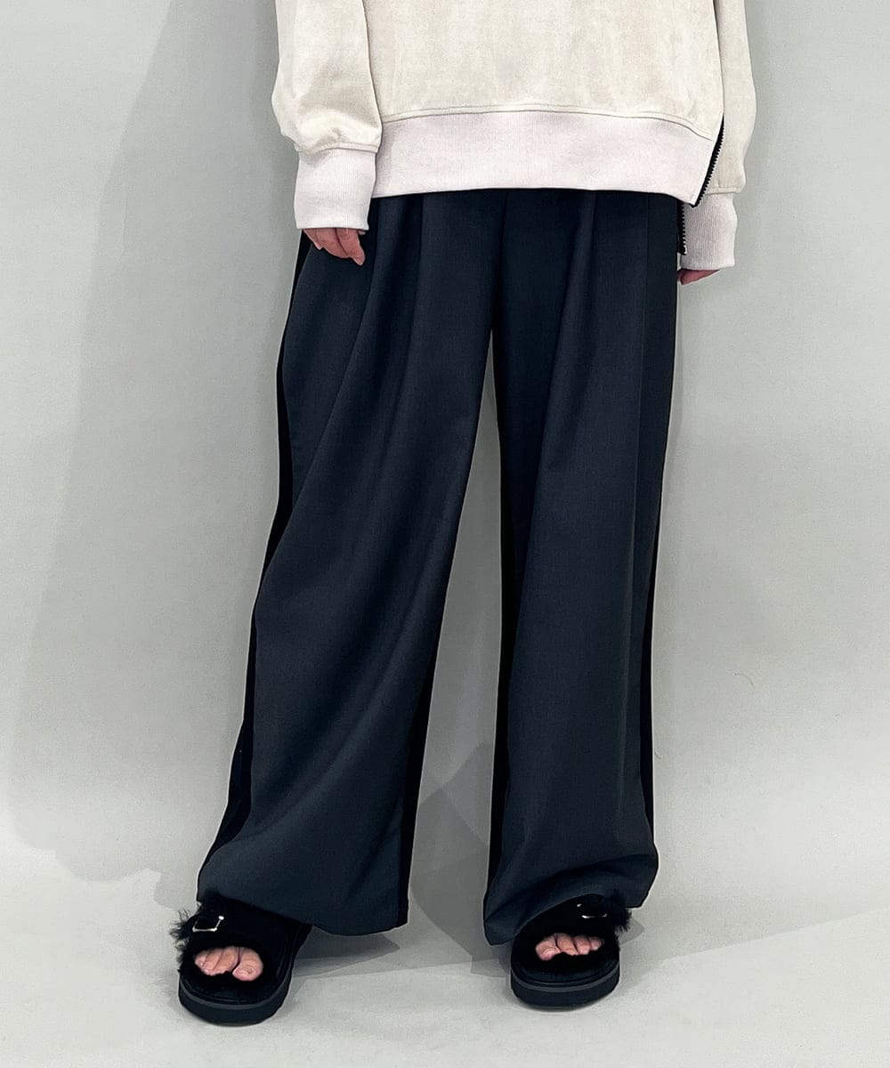 ZMLAE25150 al'aise modulation(アレーズモジュレーション) カットソージョイントワイドパンツ ダークグレー
