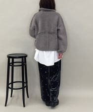 ZMLAE26110 al'aise modulation(アレーズモジュレーション) 刺繍デザインベロアパンツ ダークグレー