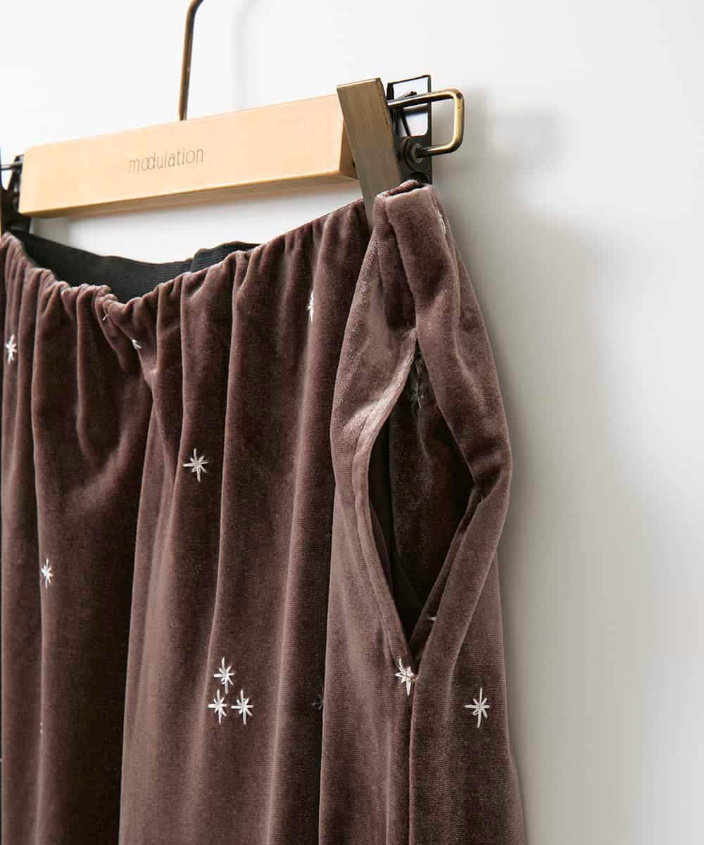 ZMLAE26110 al'aise modulation(アレーズモジュレーション) 刺繍デザインベロアパンツ ブラウン