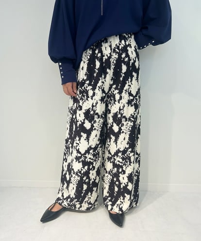 ZMLAE27110 al'aise modulation ニュアンス柄コーデュロイワイドパンツ