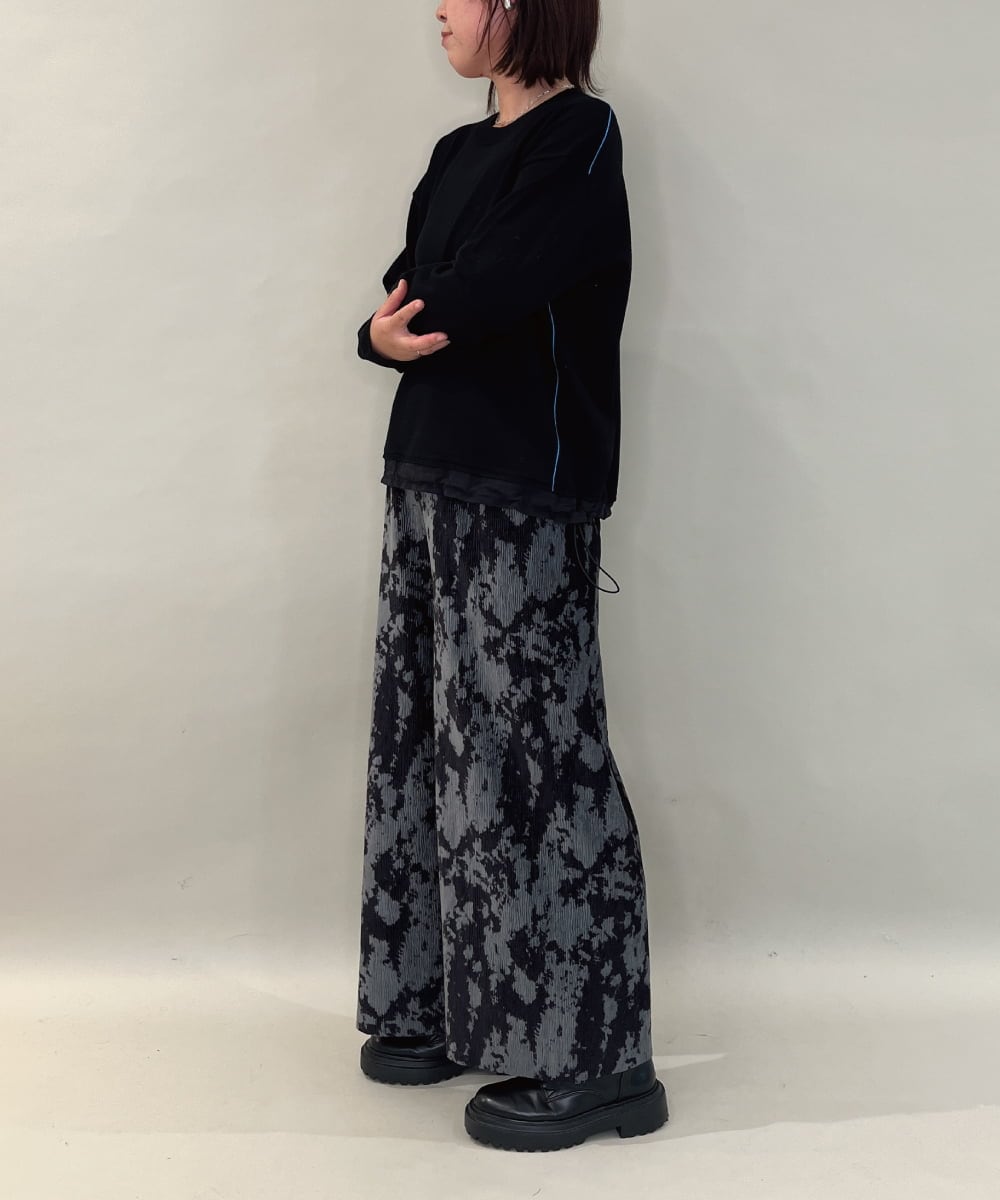 ZMLAE27110 al'aise modulation(アレーズモジュレーション) ニュアンス柄コーデュロイワイドパンツ ダークグレー