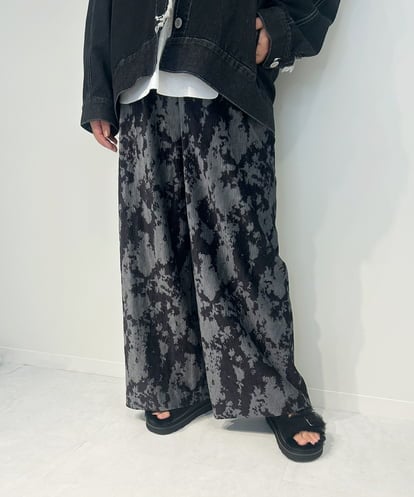 ZMLAE27110 al'aise modulation ニュアンス柄コーデュロイワイドパンツ