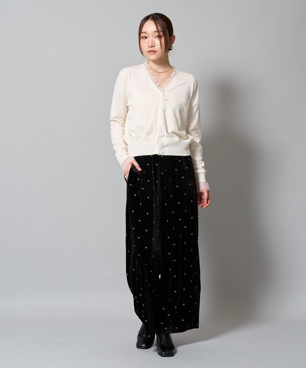 ZMLAH11095 al'aise modulation(アレーズモジュレーション) ベロア配色刺繍ワイドパンツ ブラック