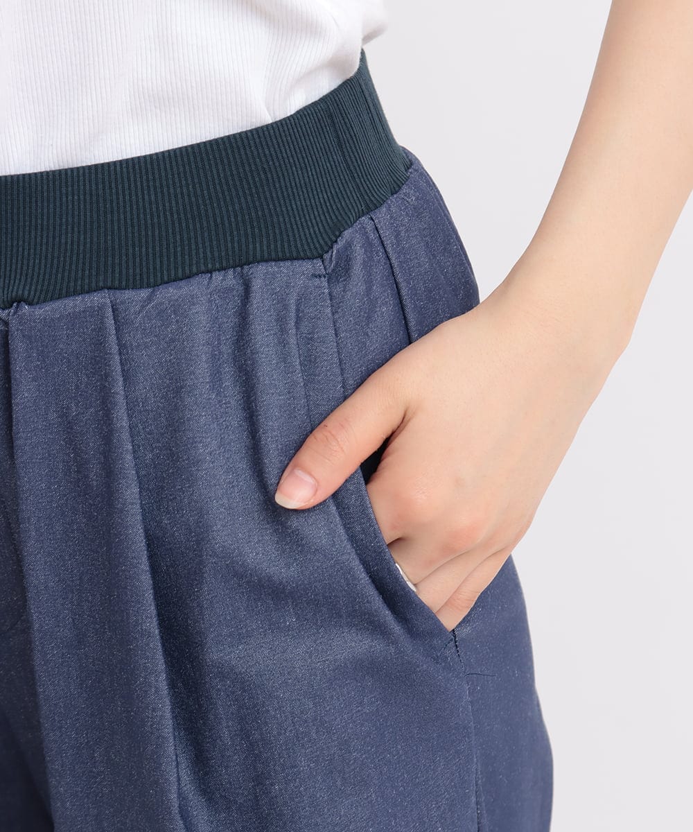 ZMLGB23149 al'aise modulation(アレーズモジュレーション) ハイストレッチタックワイドパンツ ネイビー