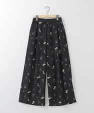 ZMLGE12110 al'aise modulation(アレーズモジュレーション) ドローイングフラワーイージーワイドパンツ ブラック