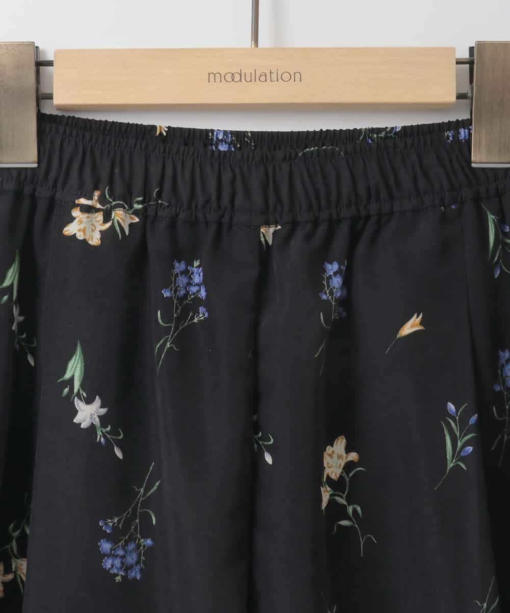 ZMLGE12110 al'aise modulation(アレーズモジュレーション) ドローイングフラワーイージーワイドパンツ ブラック