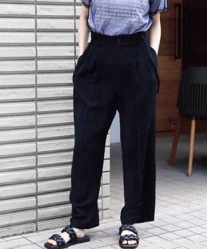 ZMLGN02150  サスペンダー付きタックパンツ