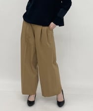 ZMLGT03160 al'aise modulation(アレーズモジュレーション) センタープレス ワイドストレッチパンツ ベージュ