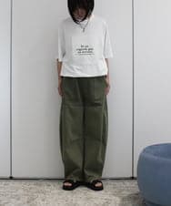 ZMLHB43138 al'aise modulation(アレーズモジュレーション) ジョイントデザインバレルレッグパンツ カーキ