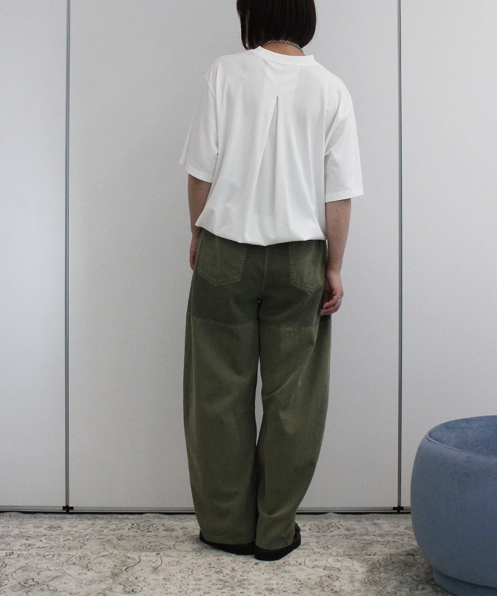 ZMLHB43138 al'aise modulation(アレーズモジュレーション) ジョイントデザインバレルレッグパンツ カーキ