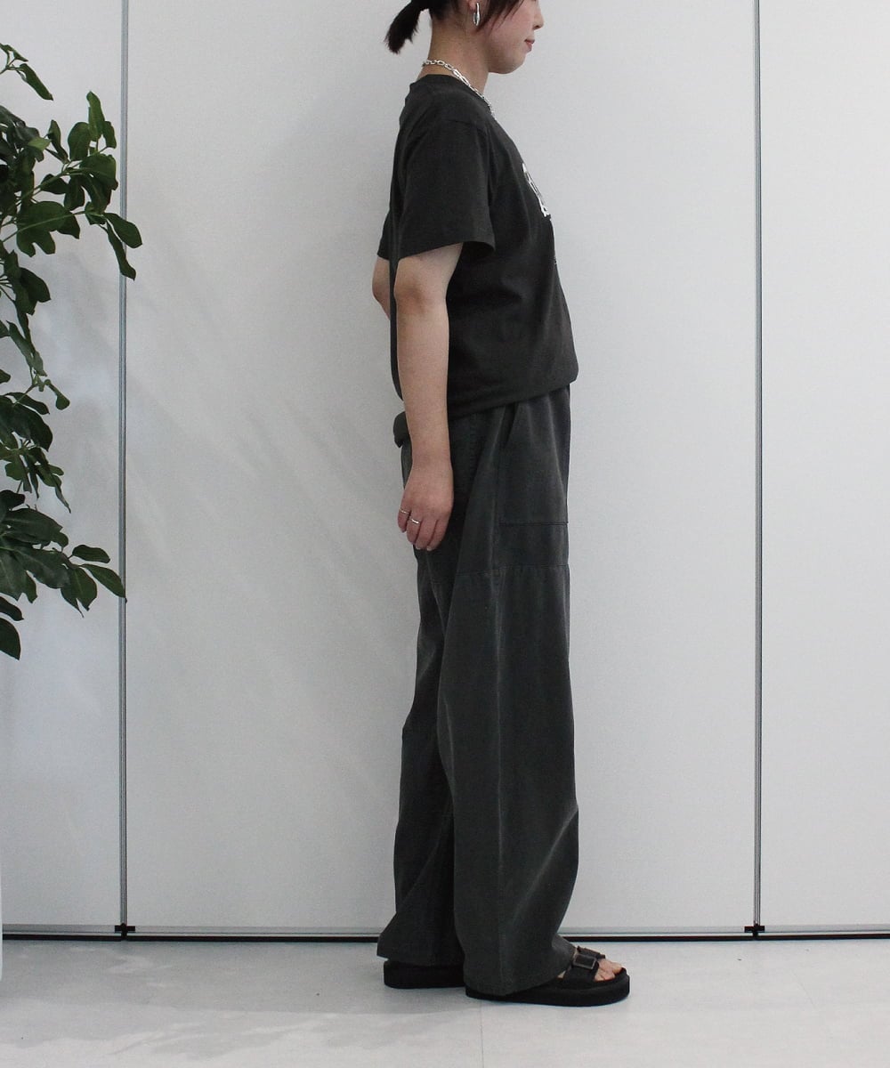 ZMLHB43138 al'aise modulation(アレーズモジュレーション) ジョイントデザインバレルレッグパンツ ブラック