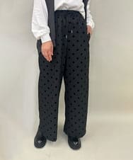 ZMLJB03090 al'aise modulation(アレーズモジュレーション) 【洗える】フロッキードットワイドパンツ ブラック