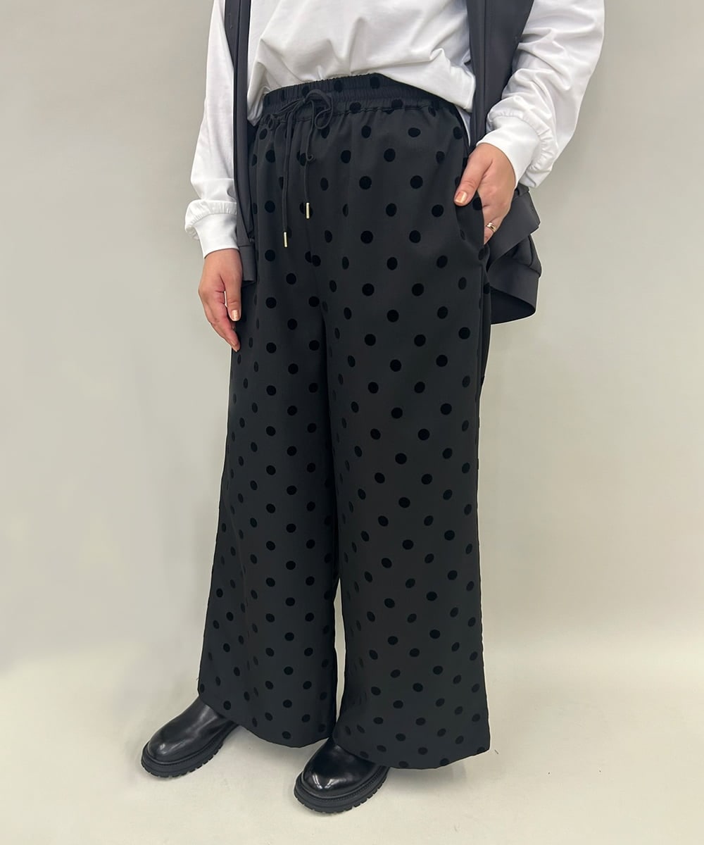 ZMLJB03090 al'aise modulation(アレーズモジュレーション) 【洗える】フロッキードットワイドパンツ ブラック