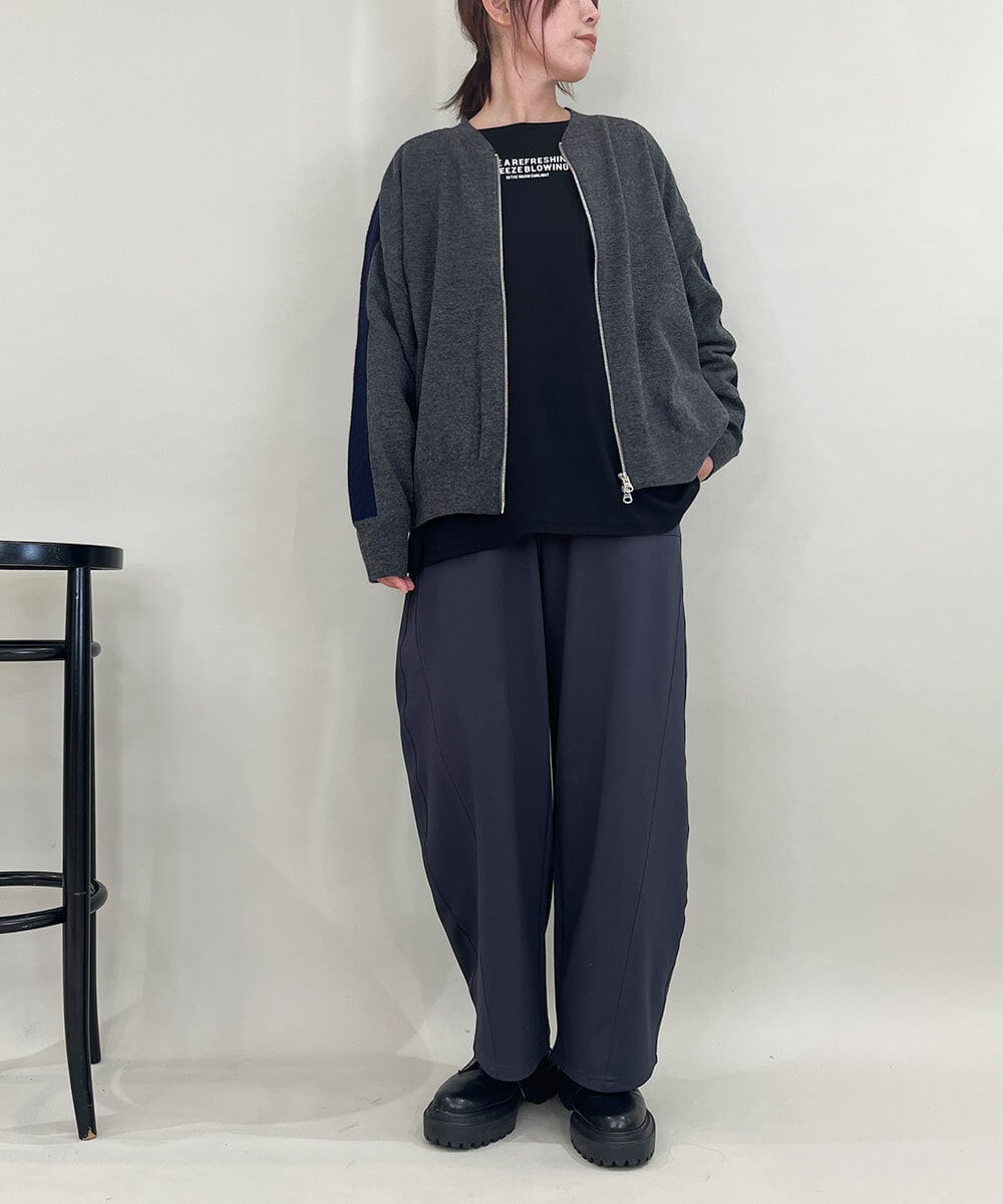 ZMLJB05128 al'aise modulation(アレーズモジュレーション) カーブフォルムストレッチイージーパンツ ダークグレー