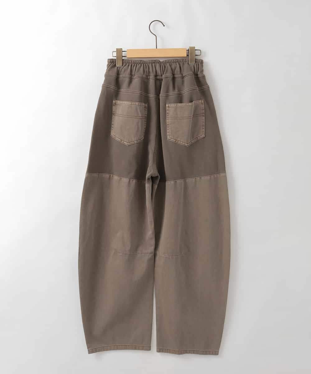 ZMLJB11145 al'aise modulation(アレーズモジュレーション) ジョイントデザインバレルレッグパンツ ブラウン