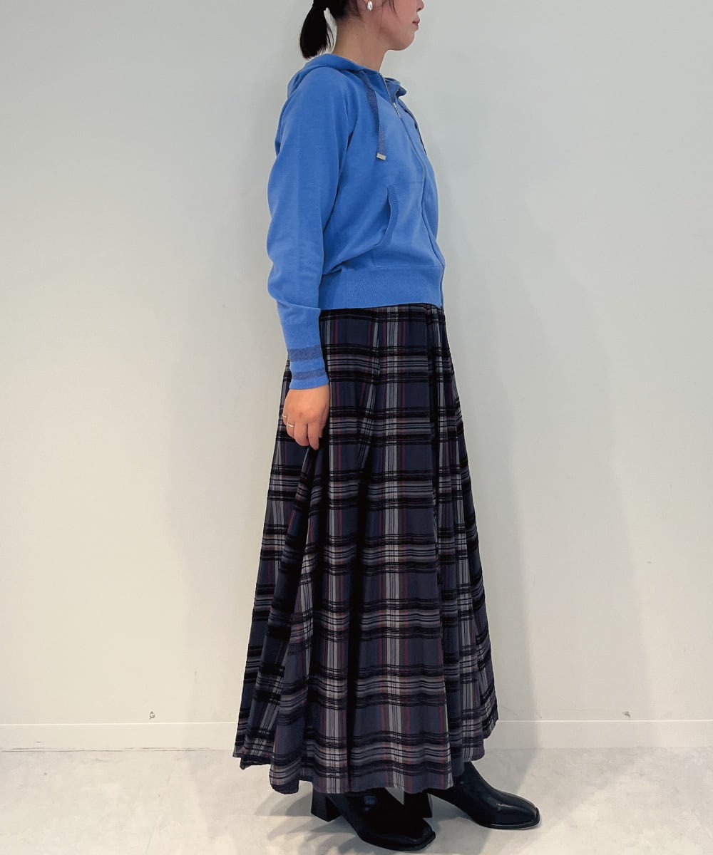 ZMSAE22140 al'aise modulation(アレーズモジュレーション) 【洗える】ラメポイントフーディージップパーカー ブルー