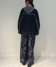 ZMSAE22140 al'aise modulation(アレーズモジュレーション) 【洗える】ラメポイントフーディージップパーカー グレー