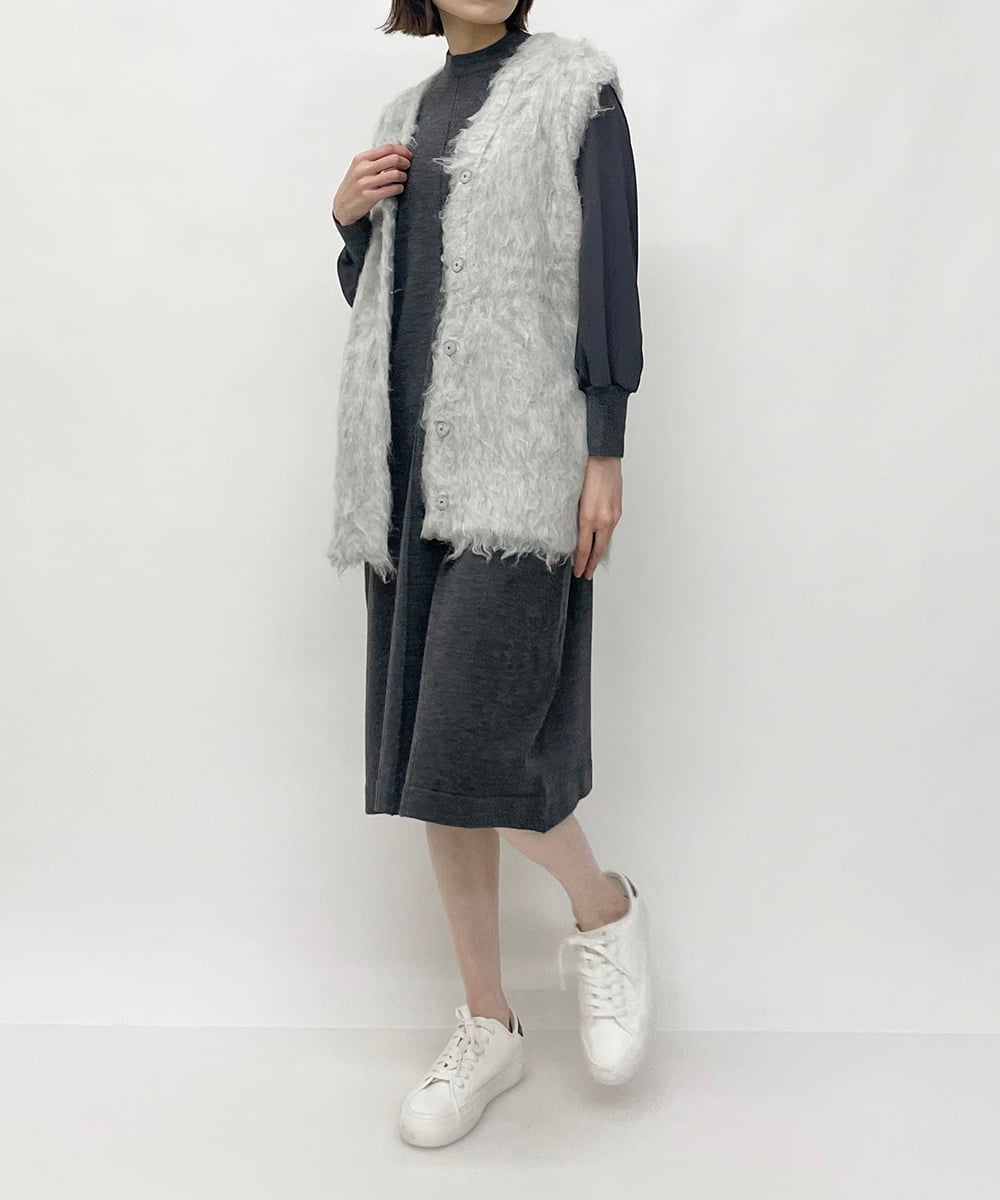 ZMSAW05140 al'aise modulation(アレーズモジュレーション) 【抗菌防臭】やわらかジャギーニットベスト ライトグレー