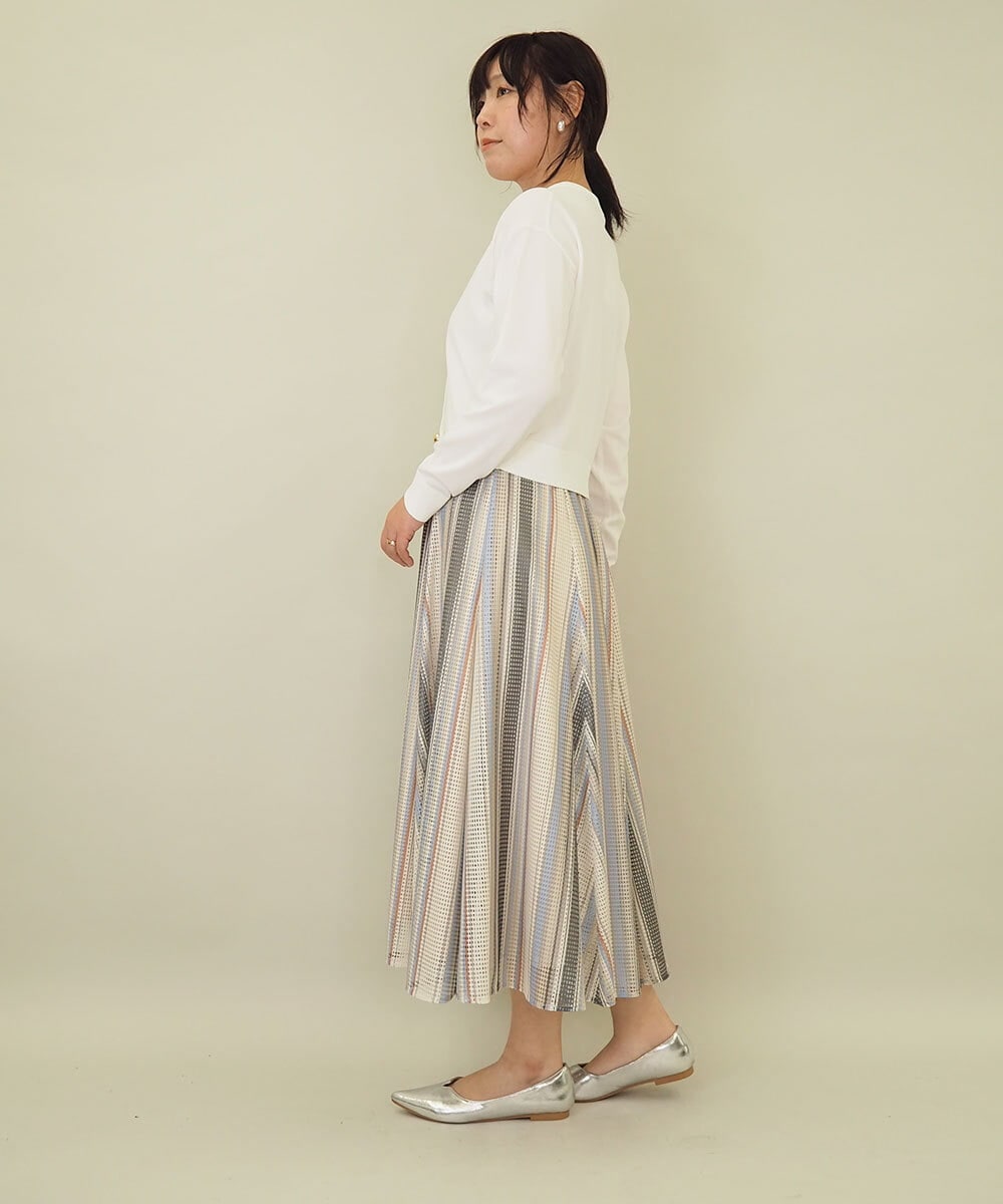 ZMSGE15170 al'aise modulation(アレーズモジュレーション) ビジューボタンニットカーディガン ホワイト