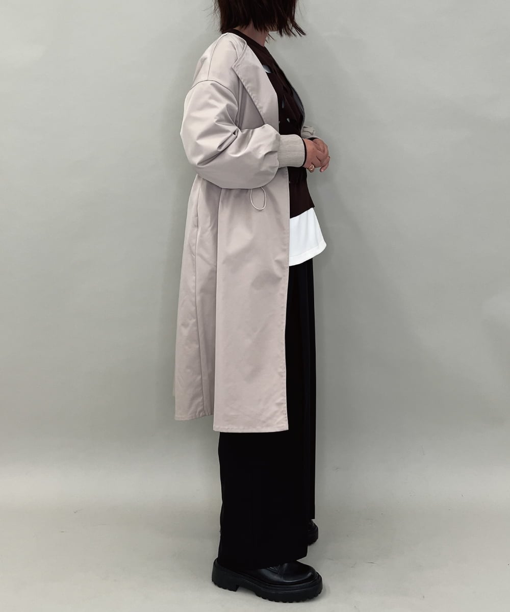 ZMUAE22178 al'aise modulation(アレーズモジュレーション) ノーカラードロストロングコート グレー