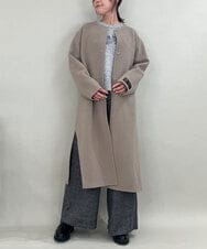 ZMUCE20430 al'aise modulation(アレーズモジュレーション) サイドスリットノーカラーロングコート ベージュ