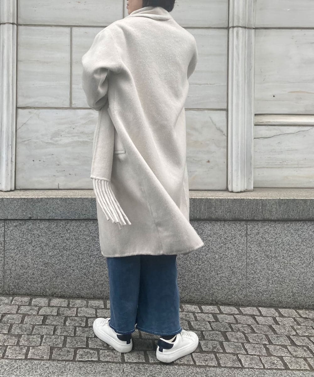 ZMUCW05390 al'aise modulation(アレーズモジュレーション) ストール付きノーカラーウールコート アイボリー