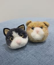 ZMYAE02029 al'aise modulation(アレーズモジュレーション) もこもこアニマルバッグチャーム アイボリー(アイボリーねこ)